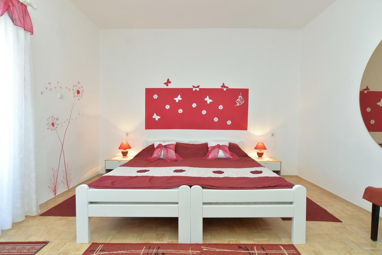Apartments Stjepan 725 Fazana Exterior photo